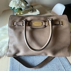 Michael Kors hamilton bag large beige